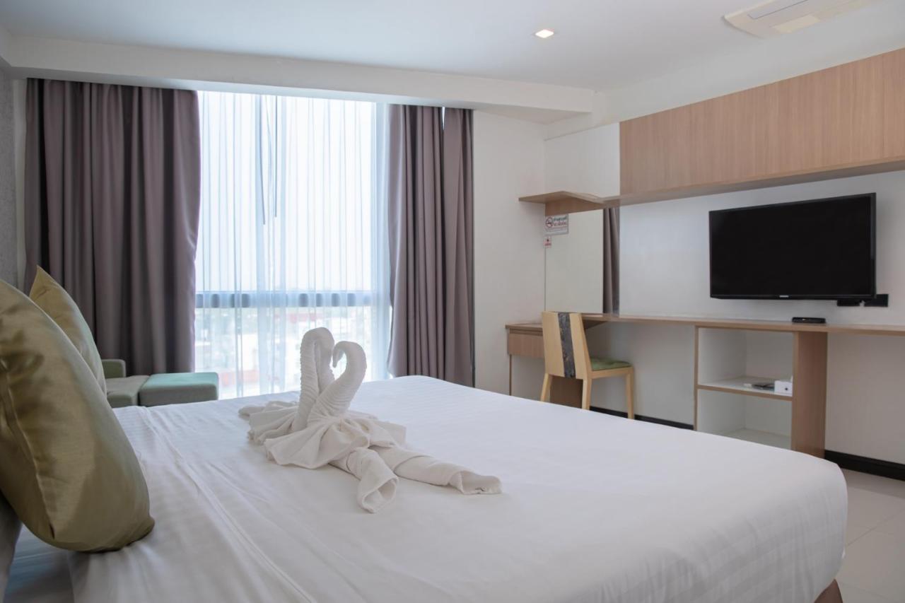 42C The Chic Hotel Nakhon Sawan Eksteriør bilde