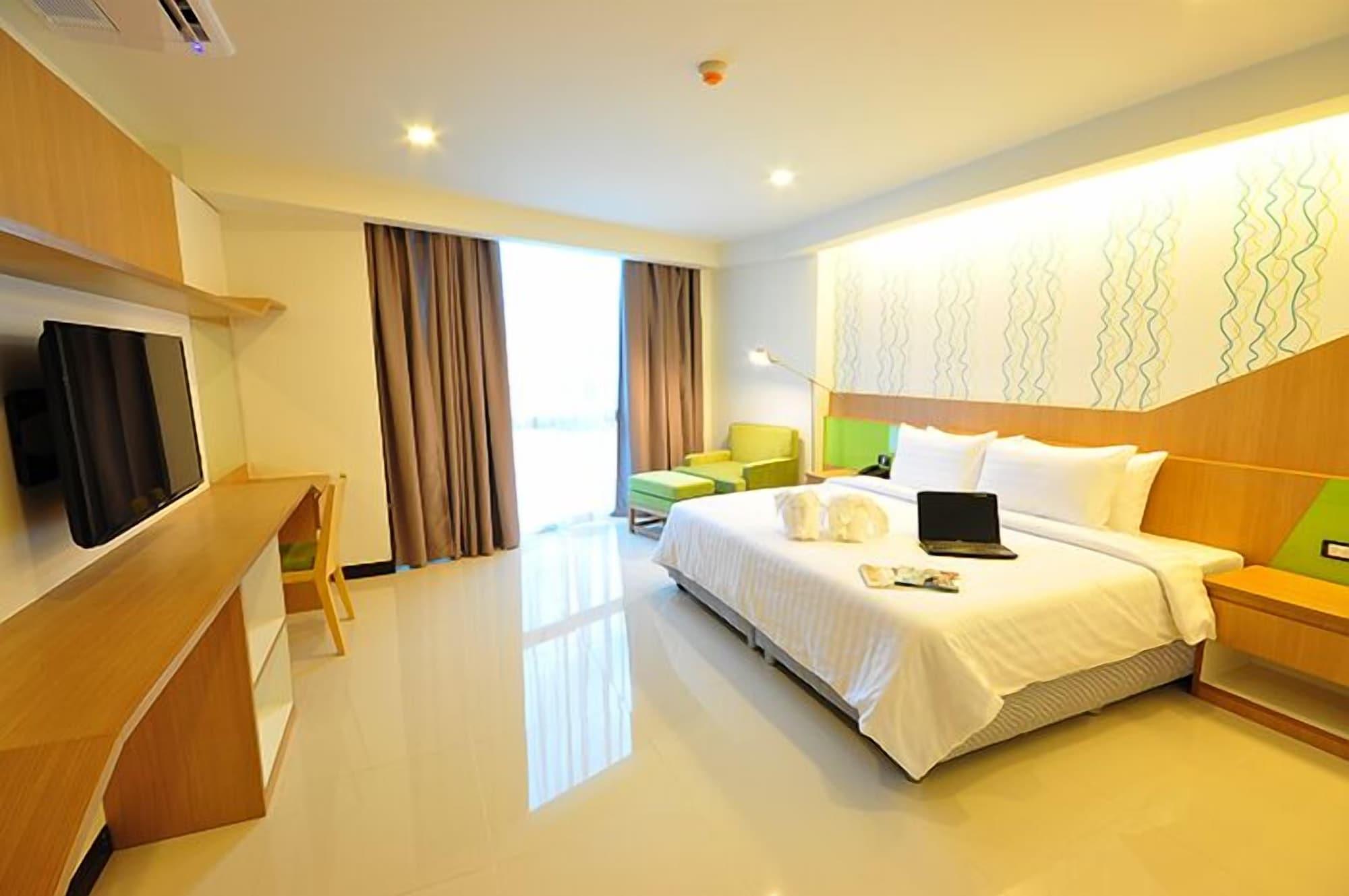 42C The Chic Hotel Nakhon Sawan Eksteriør bilde