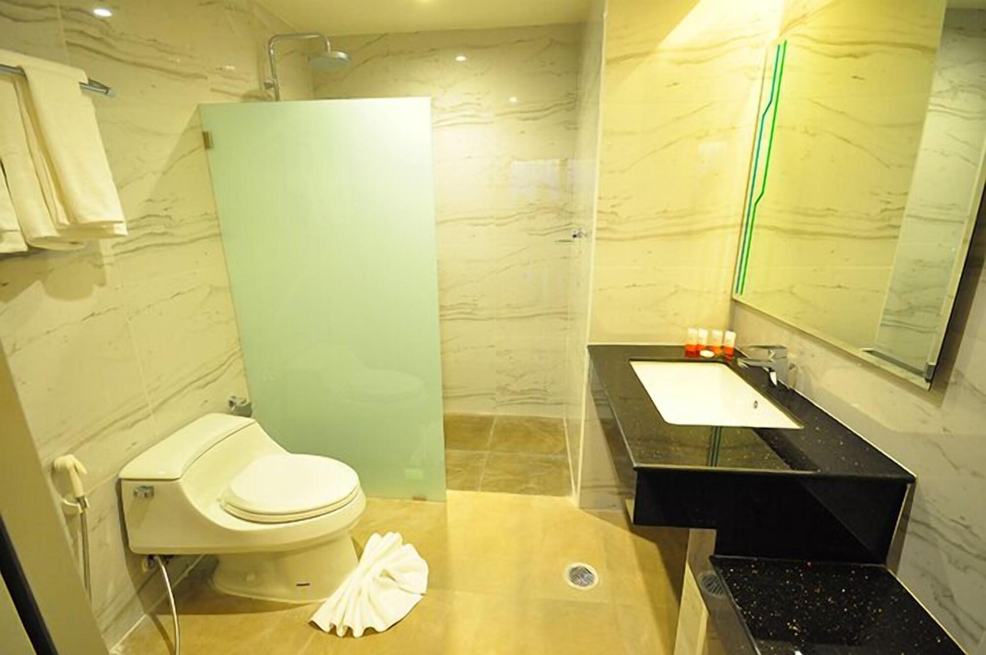 42C The Chic Hotel Nakhon Sawan Eksteriør bilde