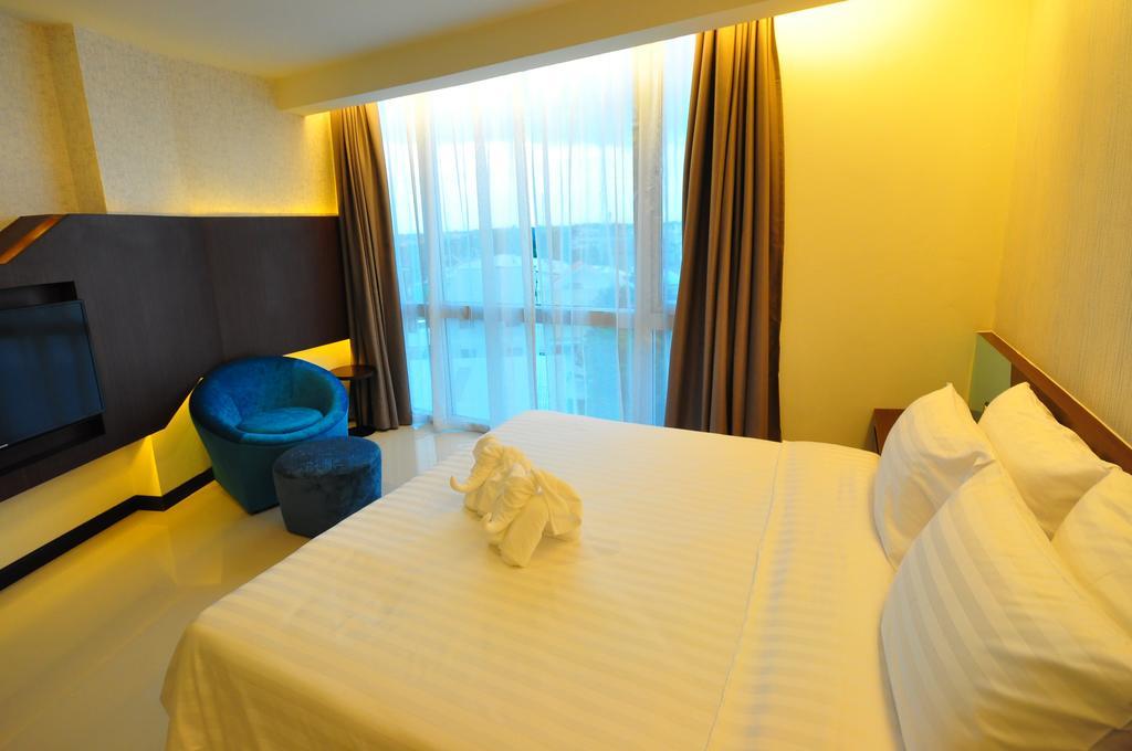 42C The Chic Hotel Nakhon Sawan Eksteriør bilde