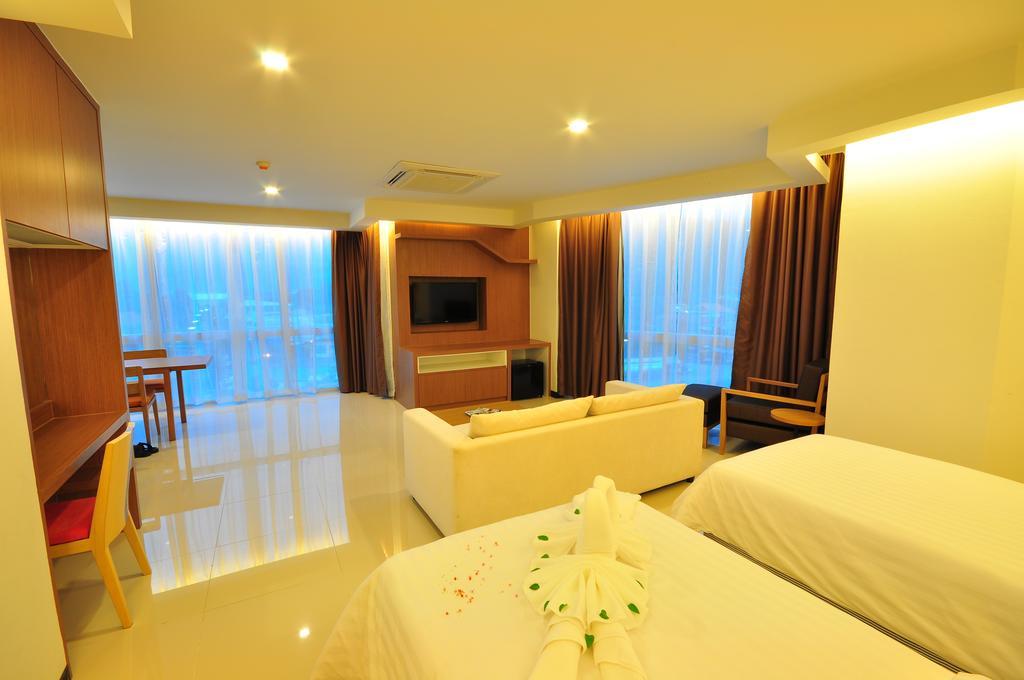 42C The Chic Hotel Nakhon Sawan Eksteriør bilde
